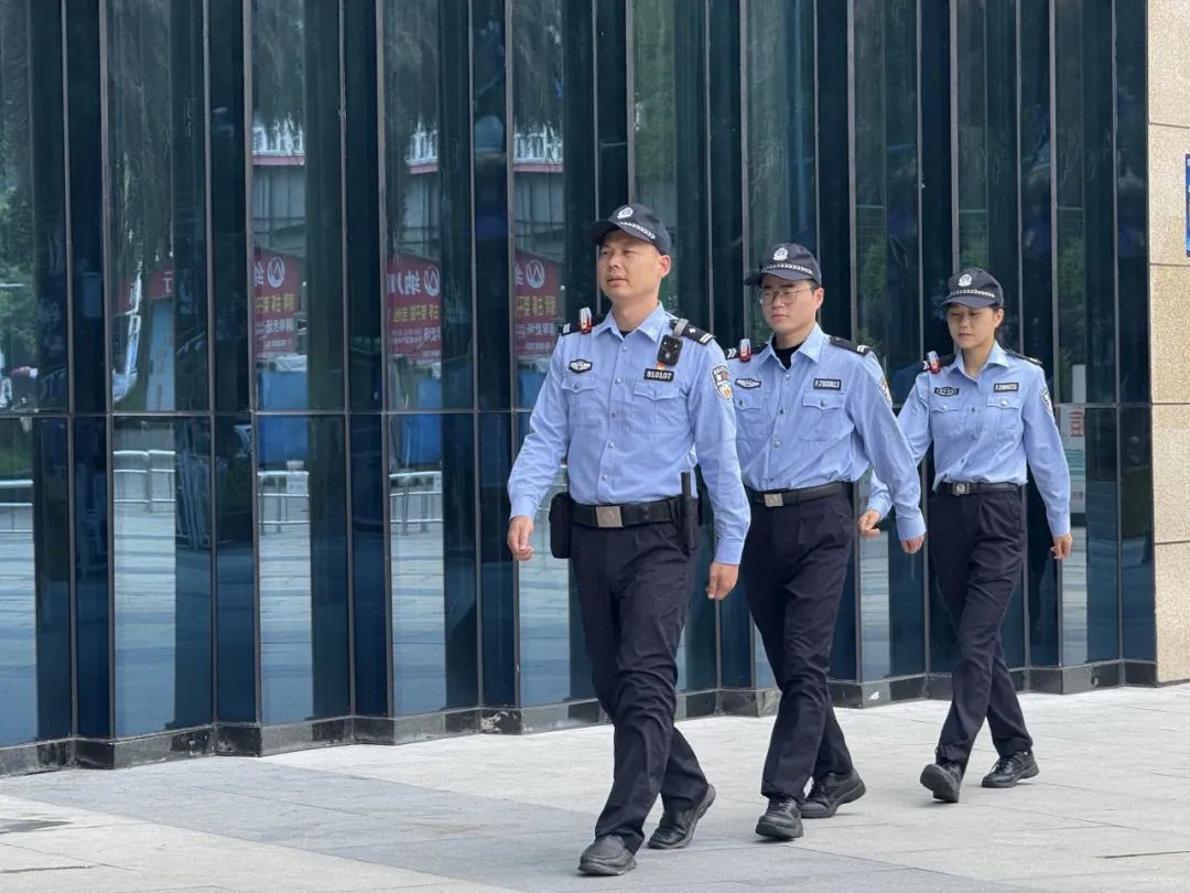 五一我在岗丨护企安商，他们开启“满格”护航！