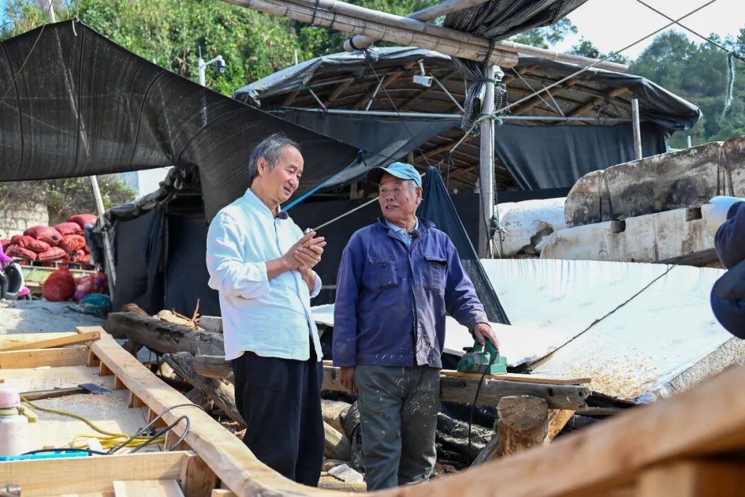 记录向海而生的宁德故事！《走近这片海》摄制组走进漳湾镇→