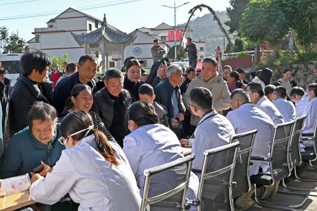 蕉城“移动医院”走进七都北山村！健康服务直达家
