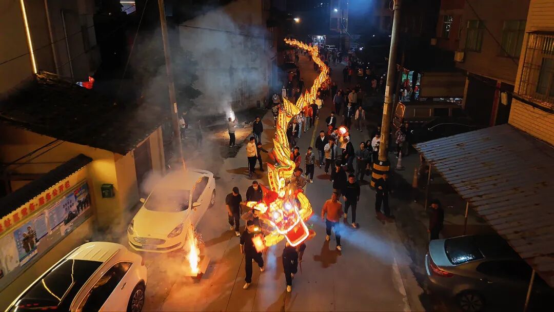 就在今晚！蕉城碗板龙舞动，铁枝、白眉青狮陪你闹元宵→